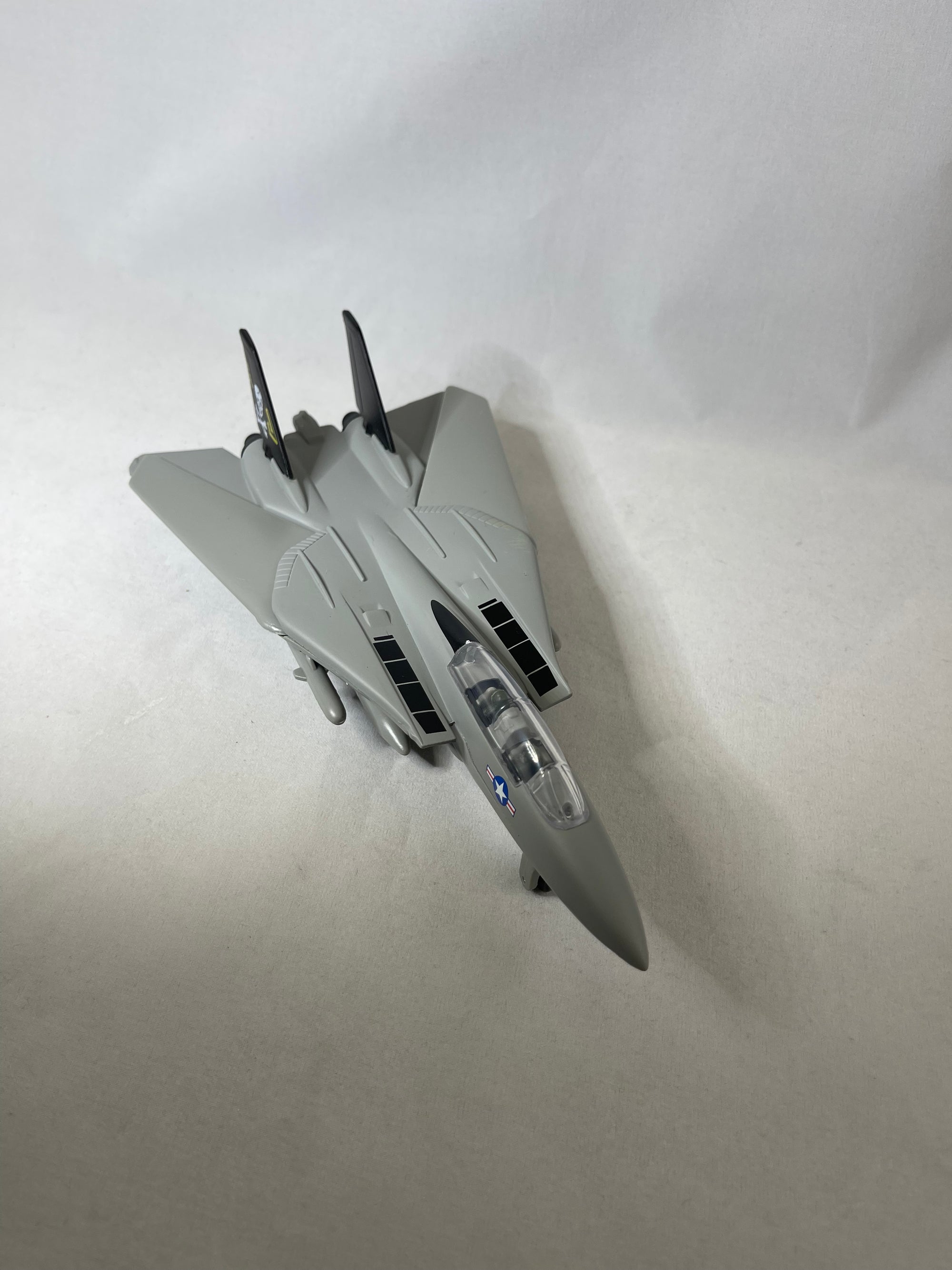 F-14 Tomcat Pullback