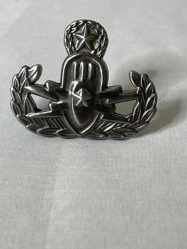 EOD Master Pin H - Hi Army Museum Society Store
