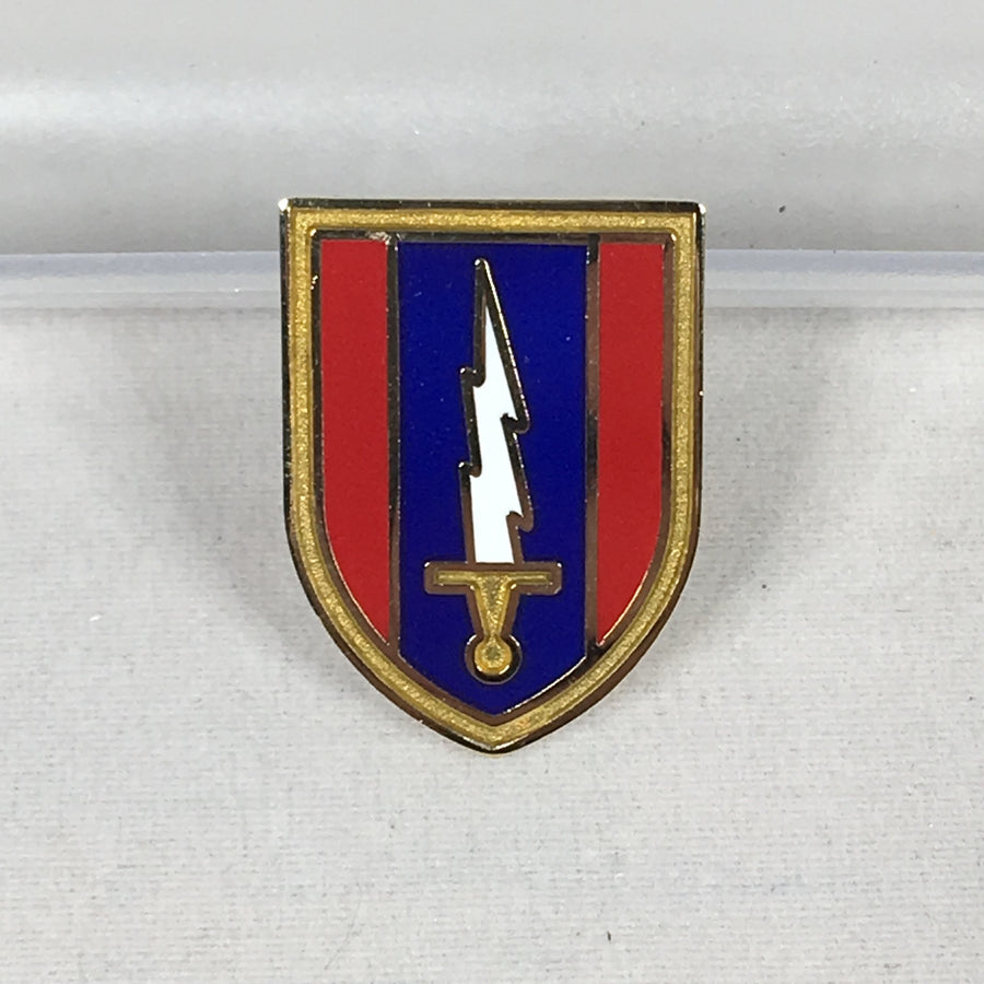 1st Signal Brigade Pin
